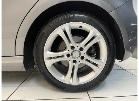 Mercedes-Benz A