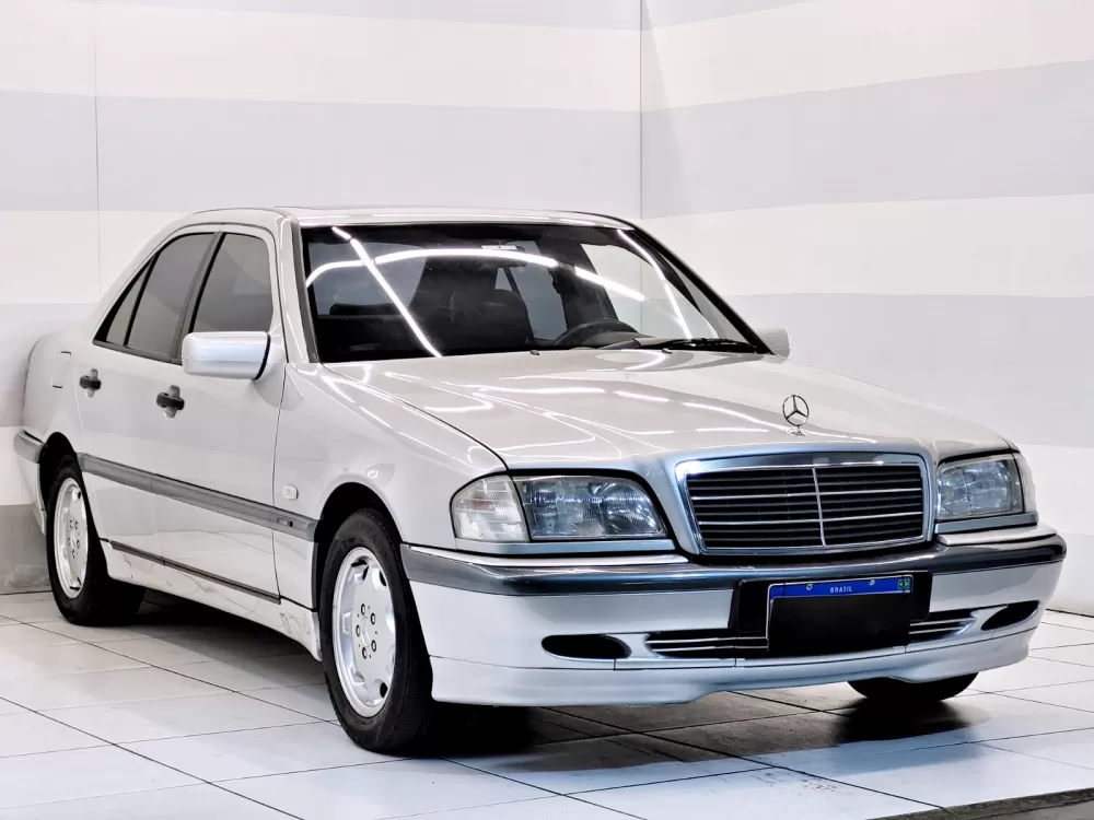 Mercedes-Benz C-180