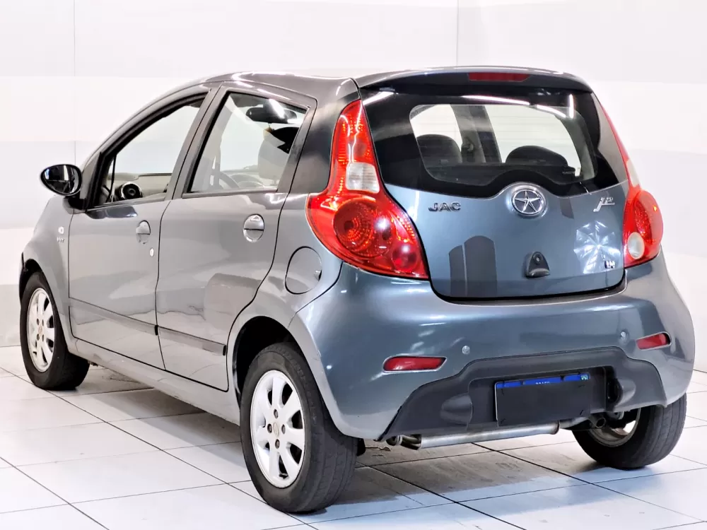 JAC J2