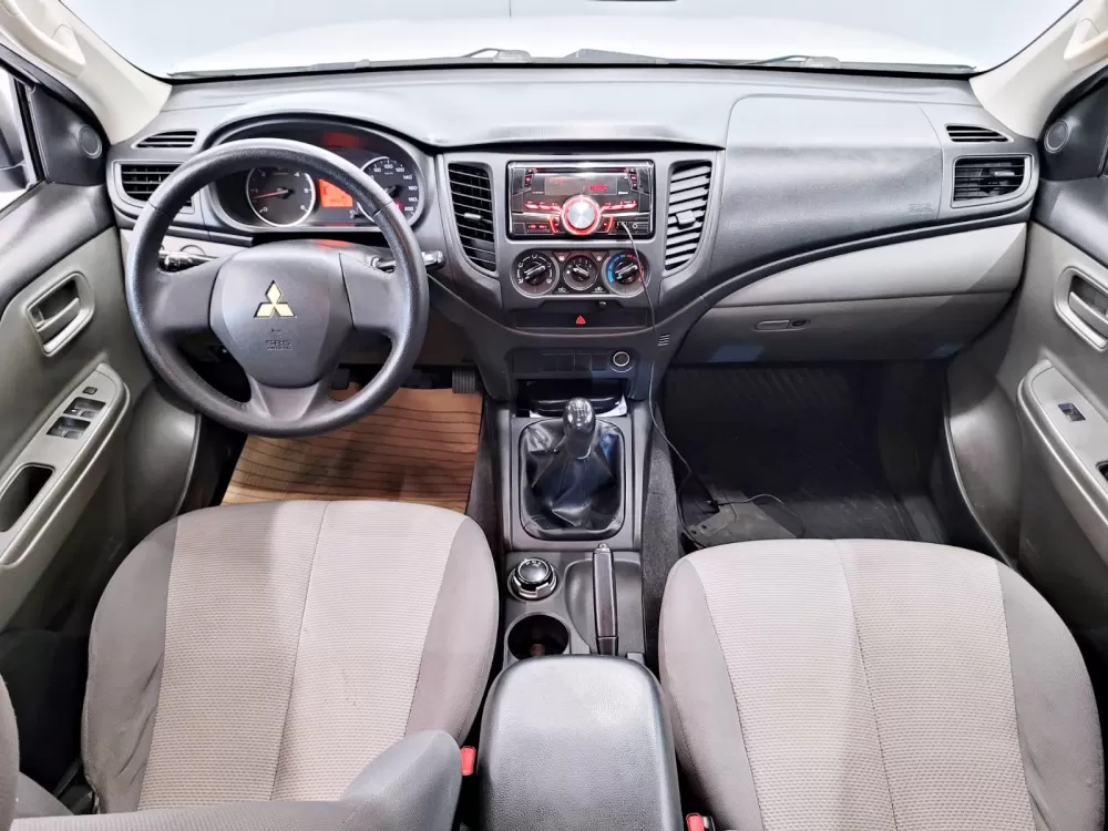 Mitsubishi L200