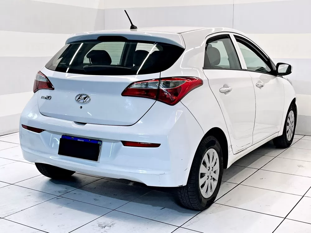Hyundai HB20