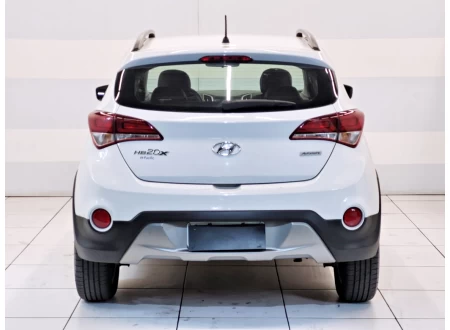 Hyundai HB20X