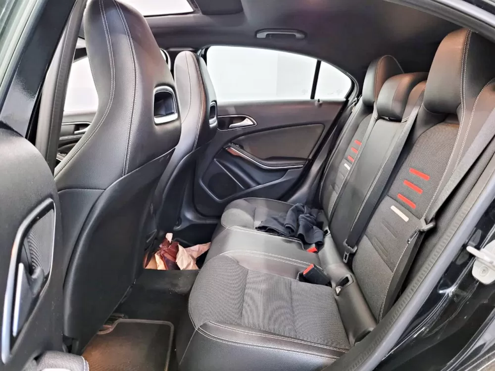 Mercedes-Benz A