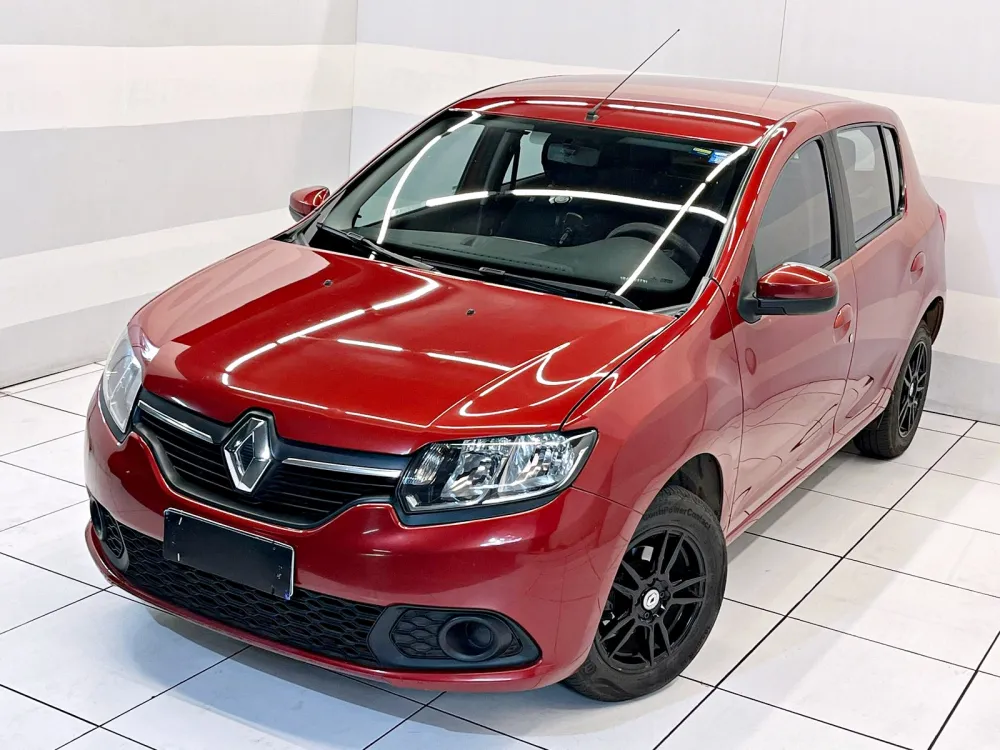 Renault SANDERO