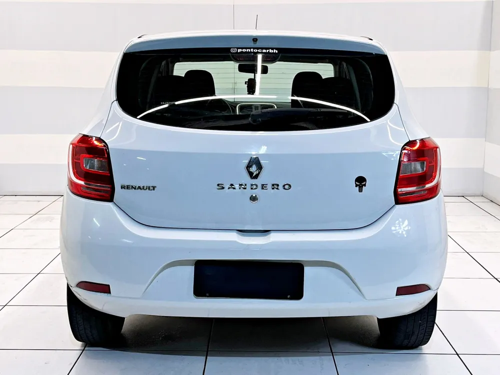 Renault SANDERO