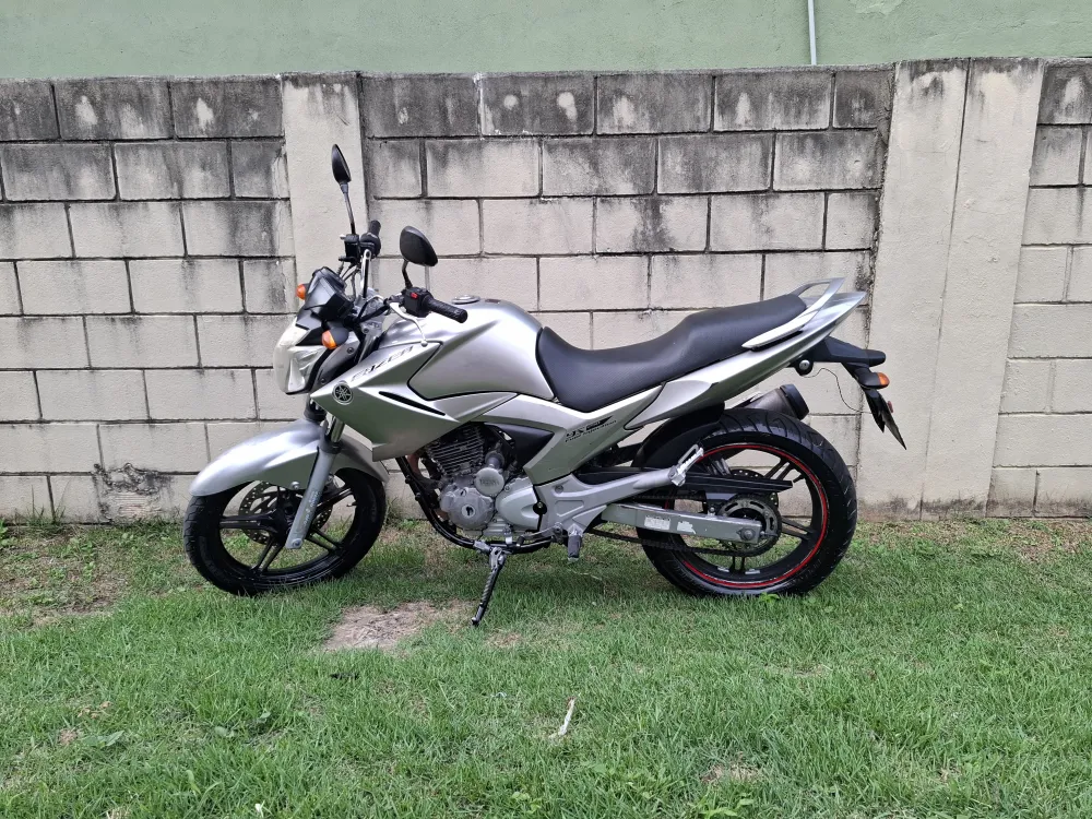 YAMAHA FAZER