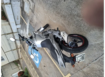YAMAHA FAZER