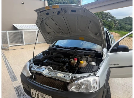 Chevrolet MONTANA