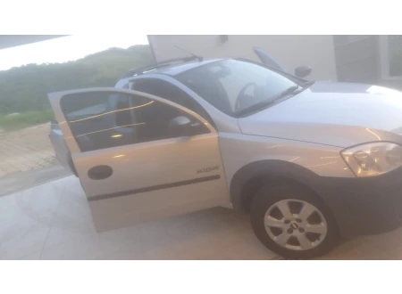Chevrolet MONTANA