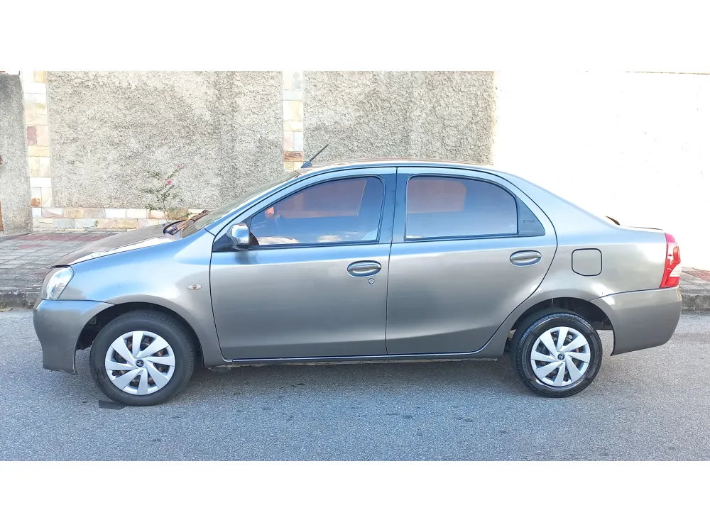 Toyota ETIOS