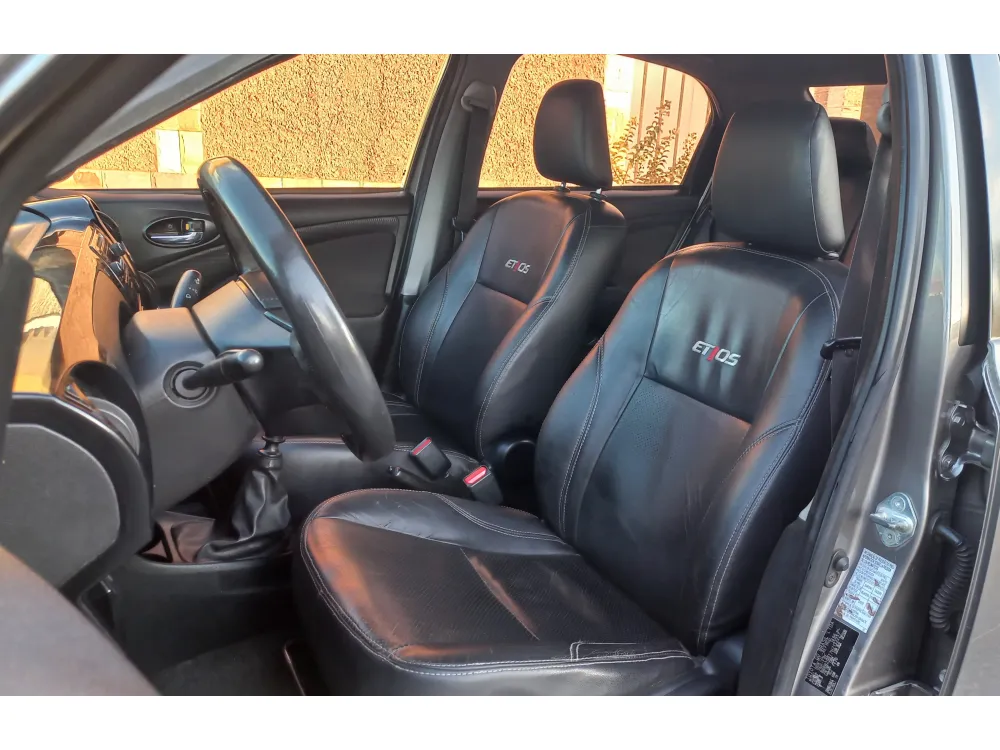 Toyota ETIOS