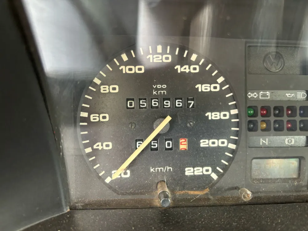 VolksWagen VOYAGE