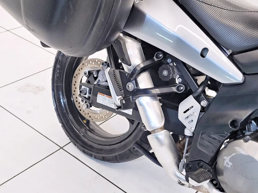 Suzuki DL