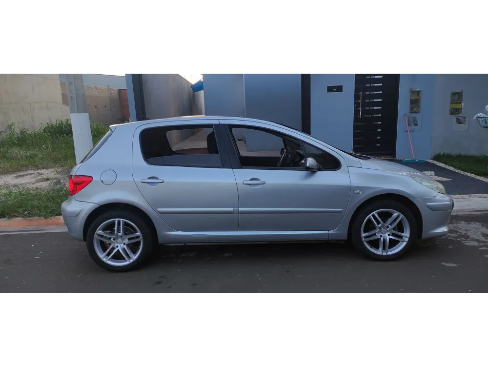 Peugeot 307