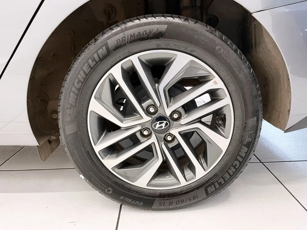 Hyundai HB20S