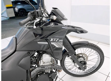 YAMAHA XTZ