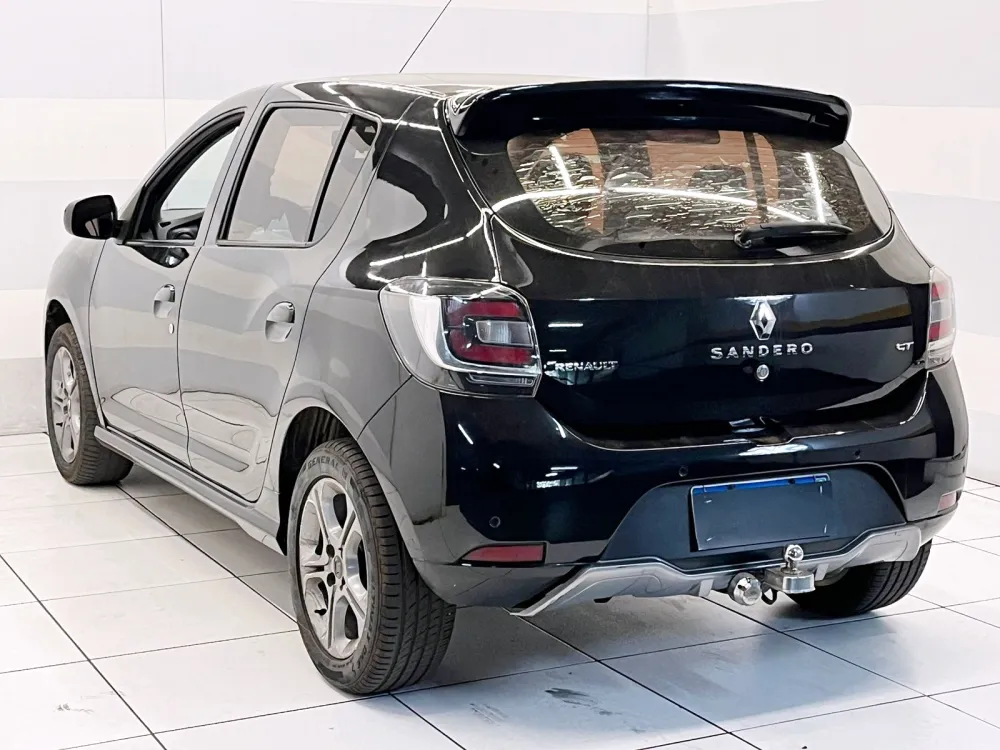 Renault SANDERO