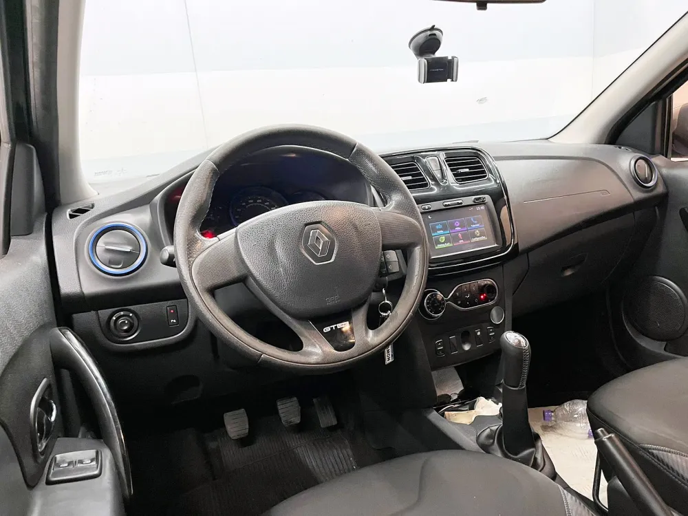 Renault SANDERO