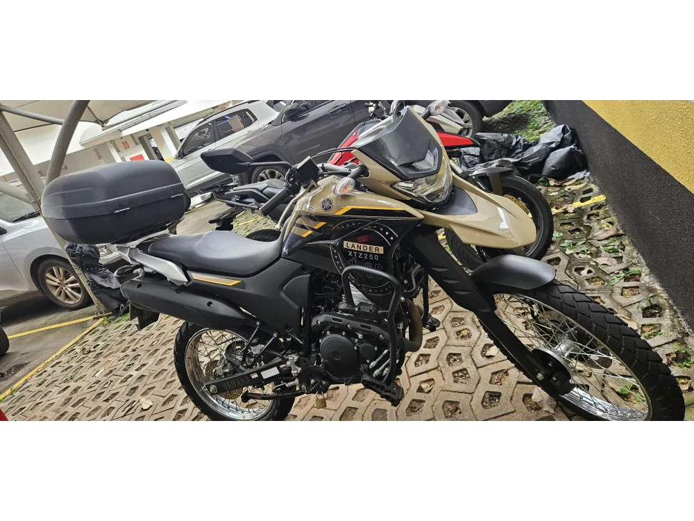 YAMAHA XTZ