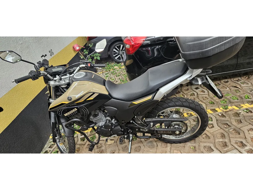 YAMAHA XTZ