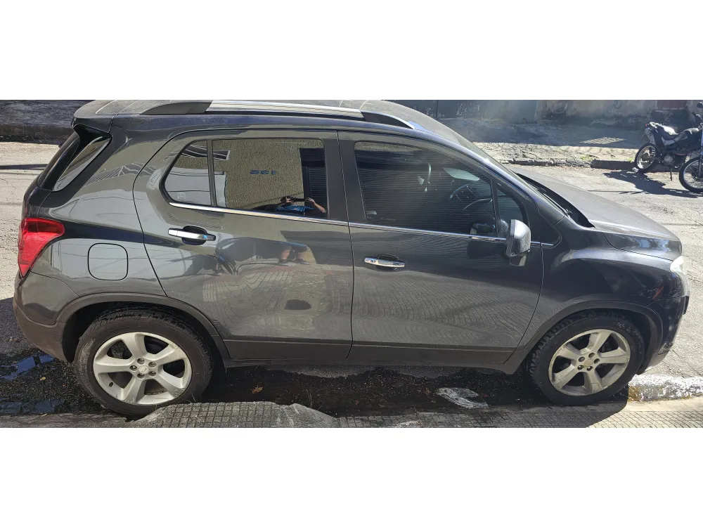 Chevrolet TRACKER