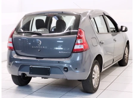 Renault SANDERO