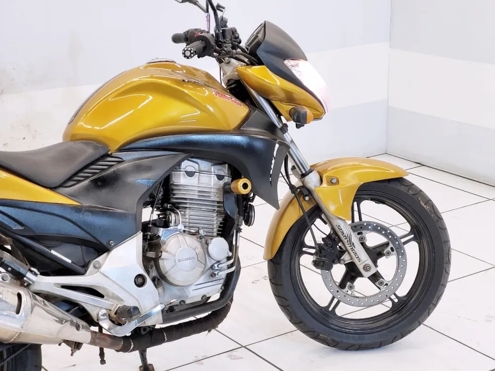 Honda CB