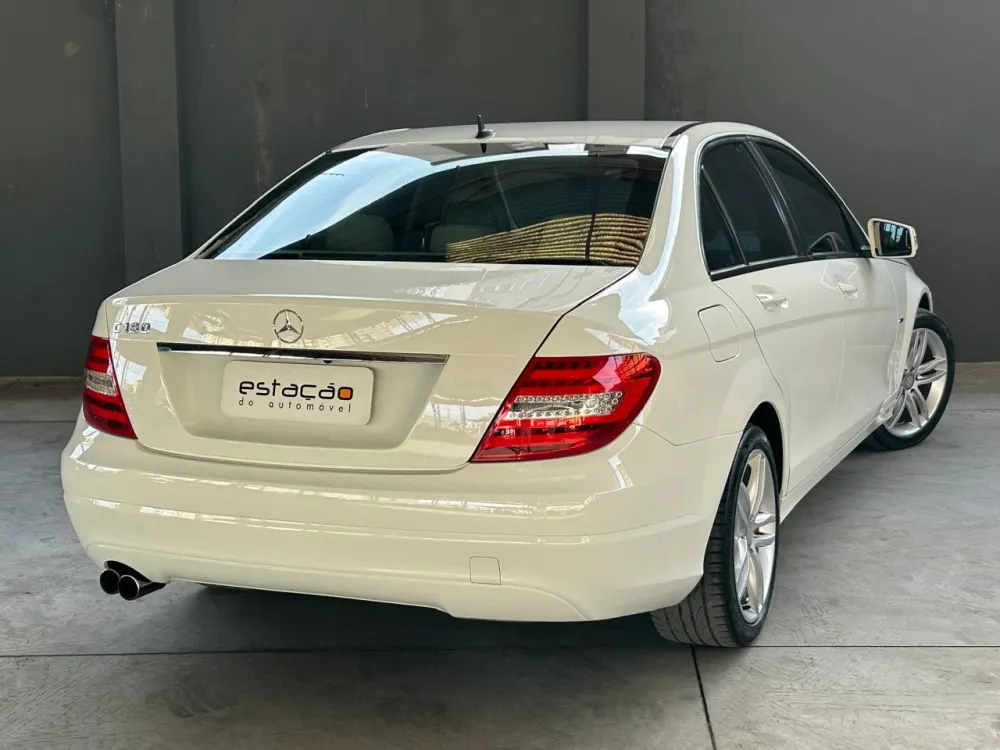 Mercedes-Benz C-180