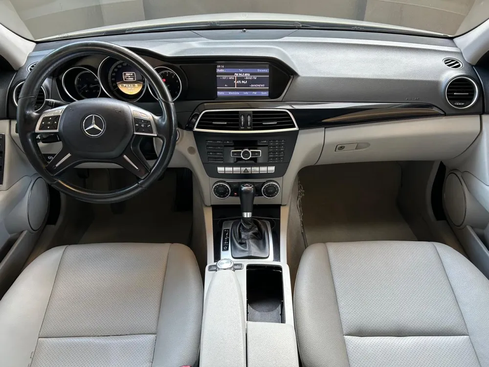 Mercedes-Benz C-180