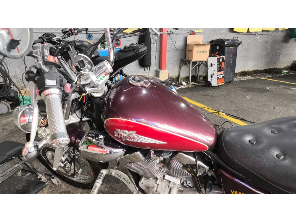 YAMAHA XV 250