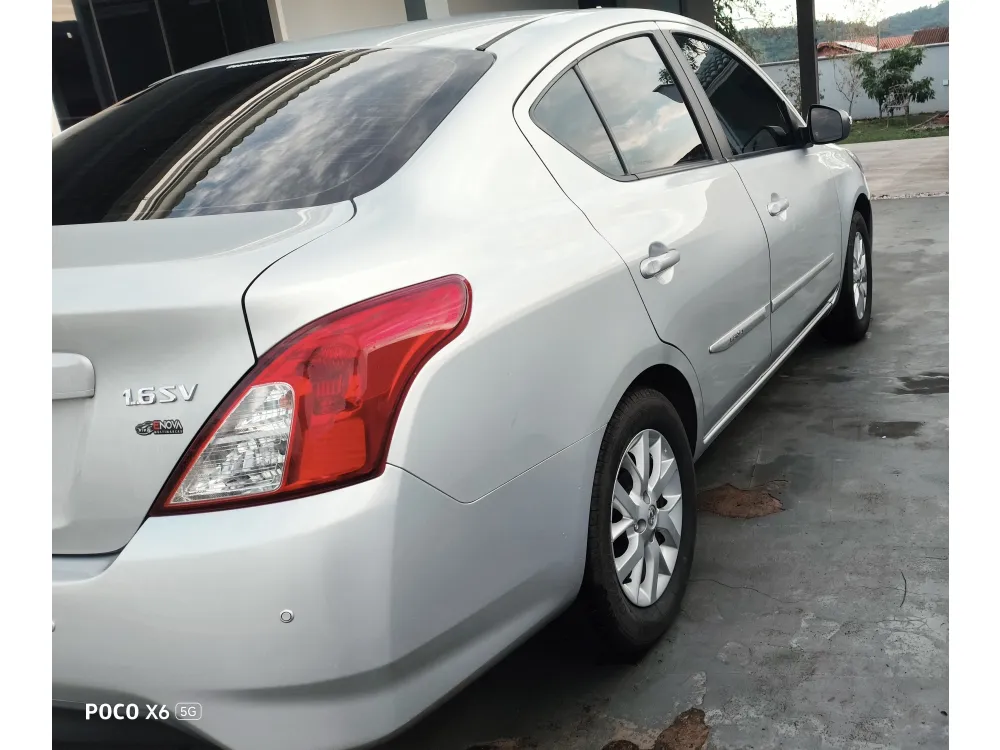 Nissan VERSA