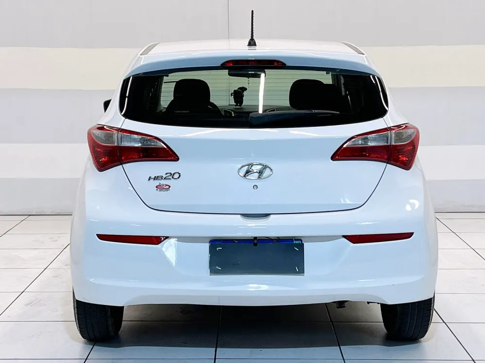 Hyundai HB20