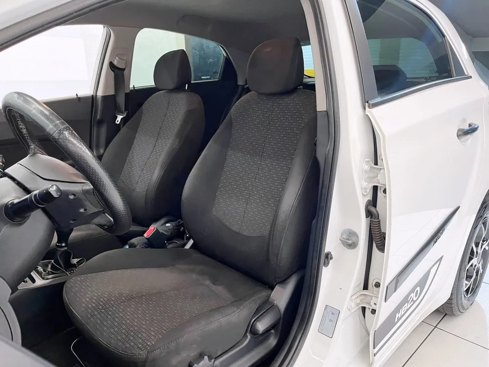Hyundai HB20