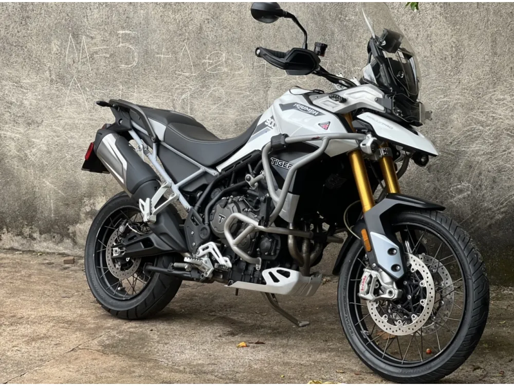 TRIUMPH TIGER