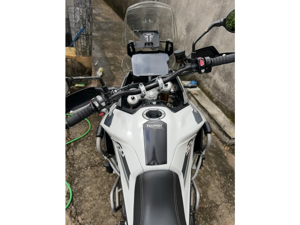 TRIUMPH TIGER