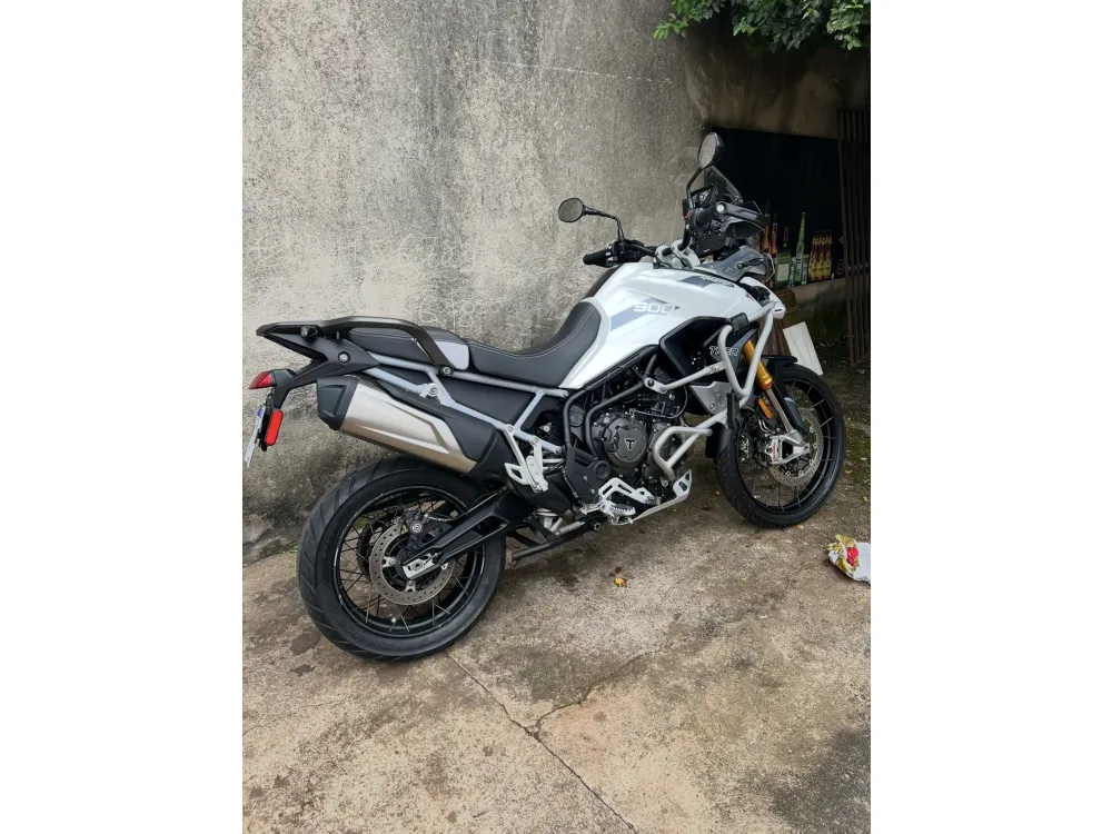 TRIUMPH TIGER