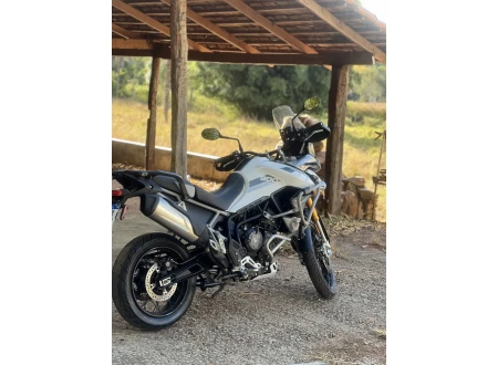 TRIUMPH TIGER