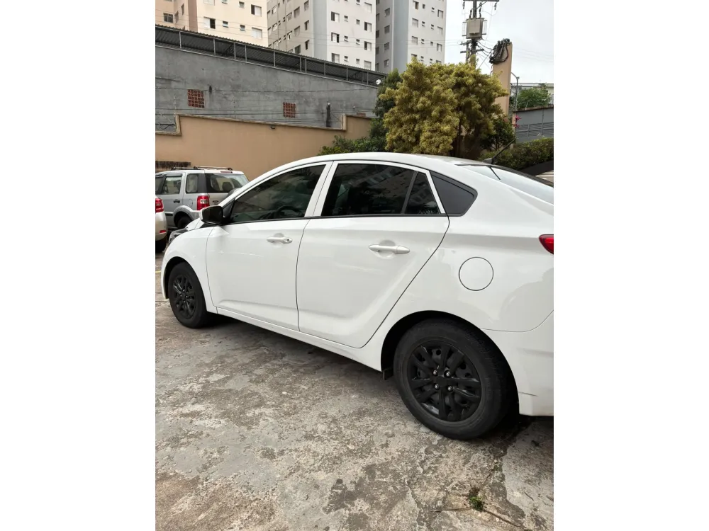 Hyundai HB20S