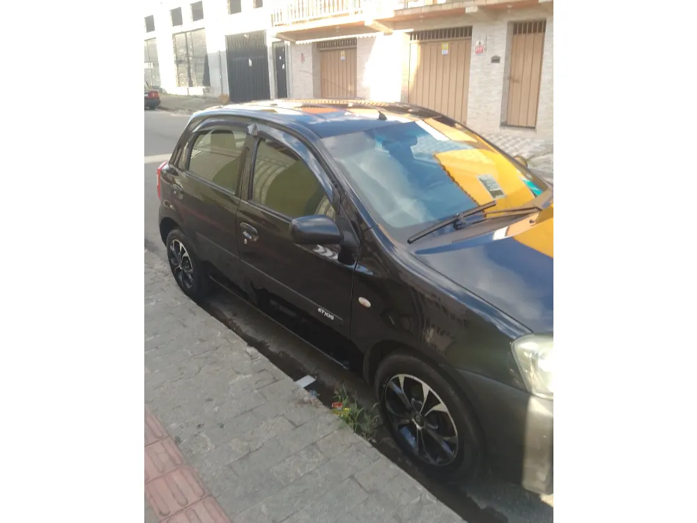 Toyota ETIOS